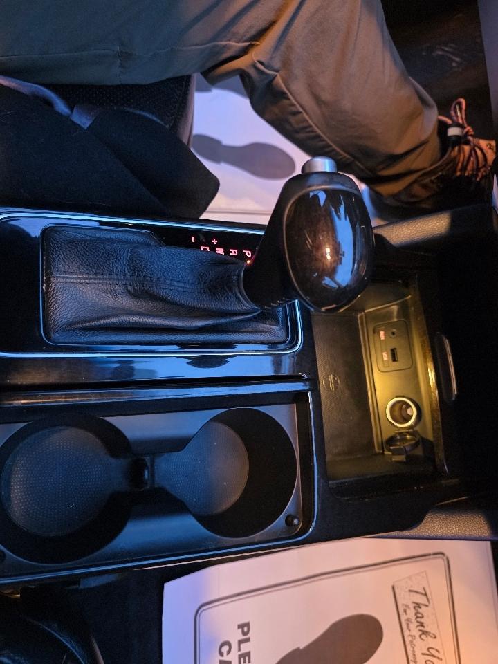 Kia Cadenza Sedan 2014