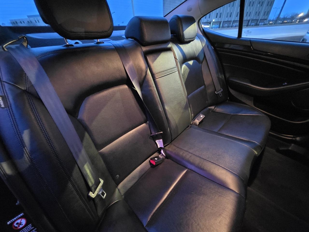 Kia Cadenza Sedan 2014