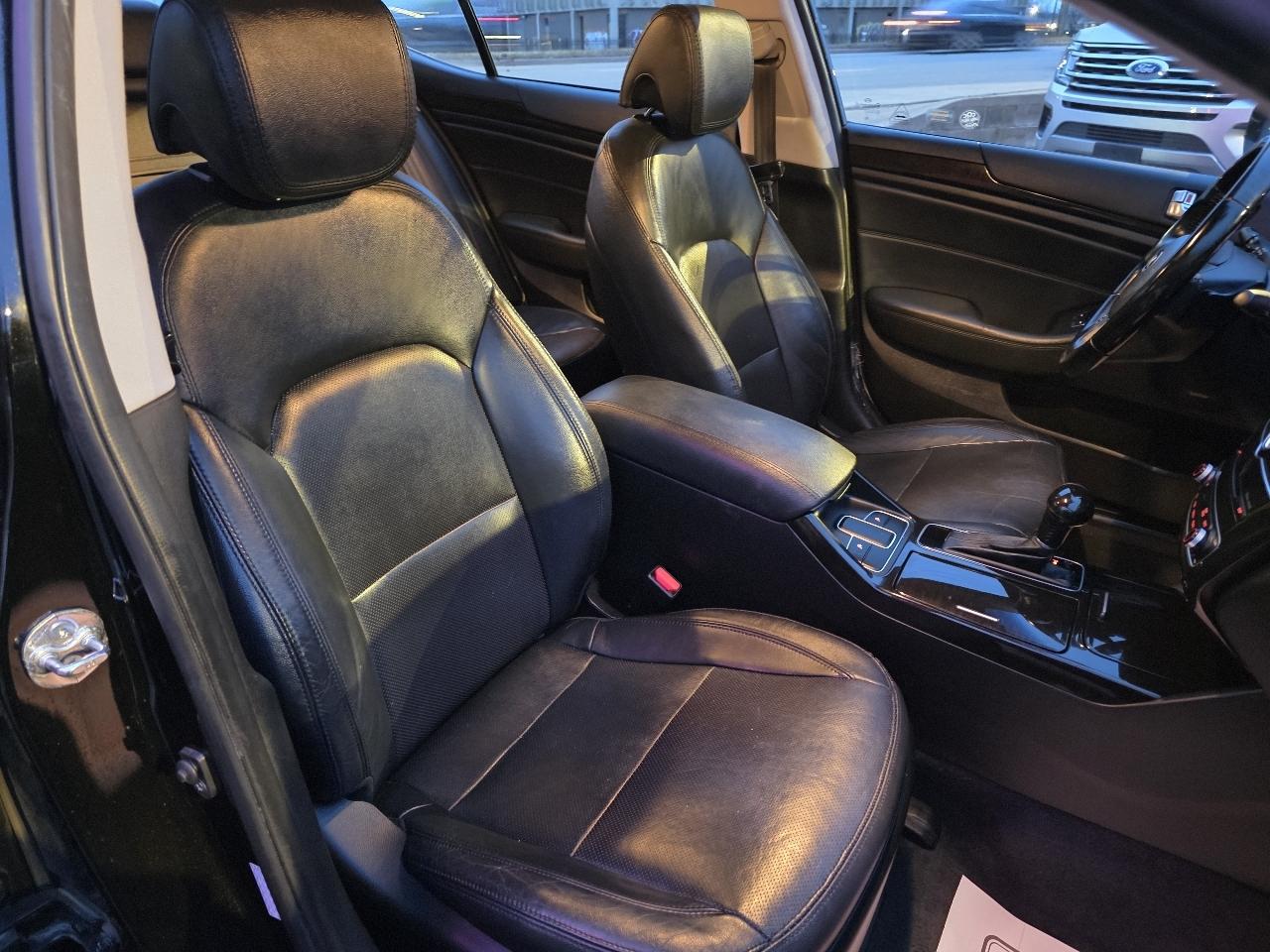 Kia Cadenza Sedan 2014