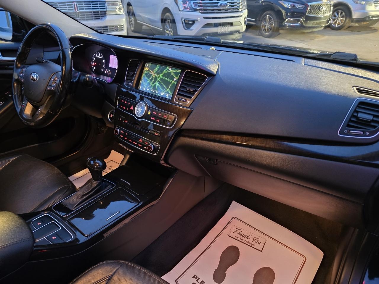 Kia Cadenza Sedan 2014