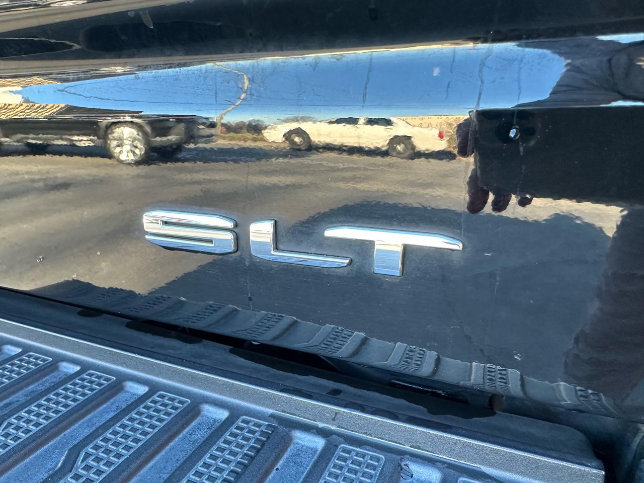 GMC Sierra 1500 SLT Crew Cab Long Box 4WD 2019