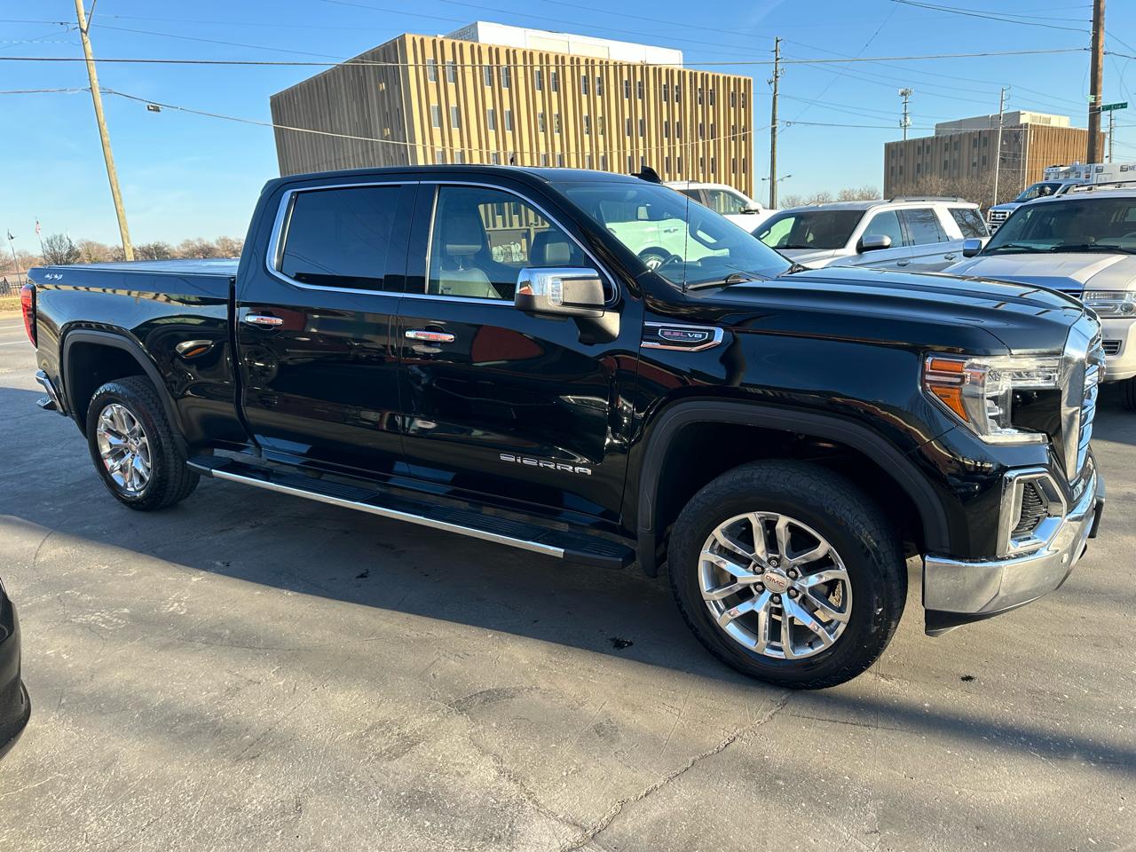 GMC Sierra 1500 SLT Crew Cab Long Box 4WD 2019