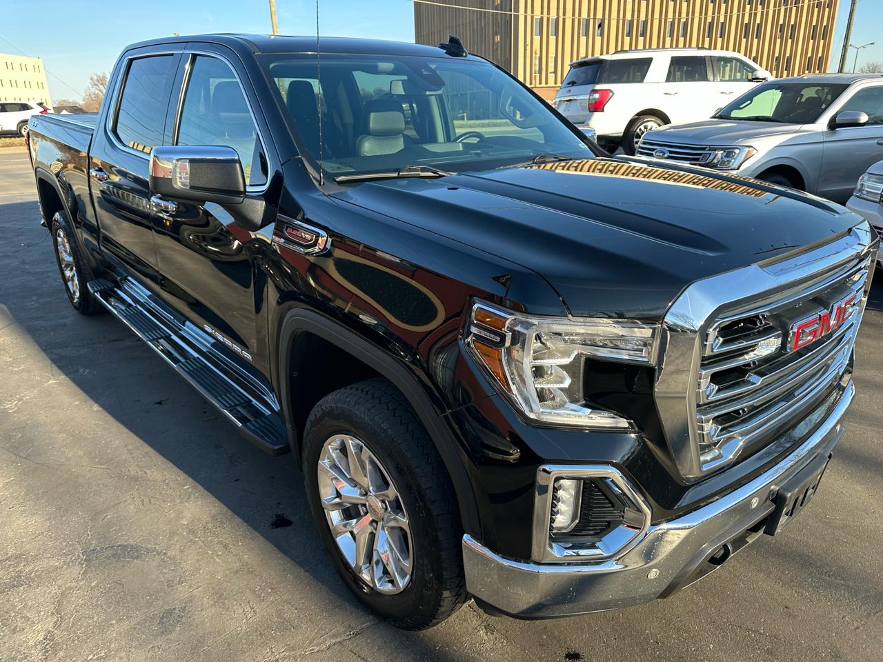 GMC Sierra 1500 SLT Crew Cab Long Box 4WD 2019