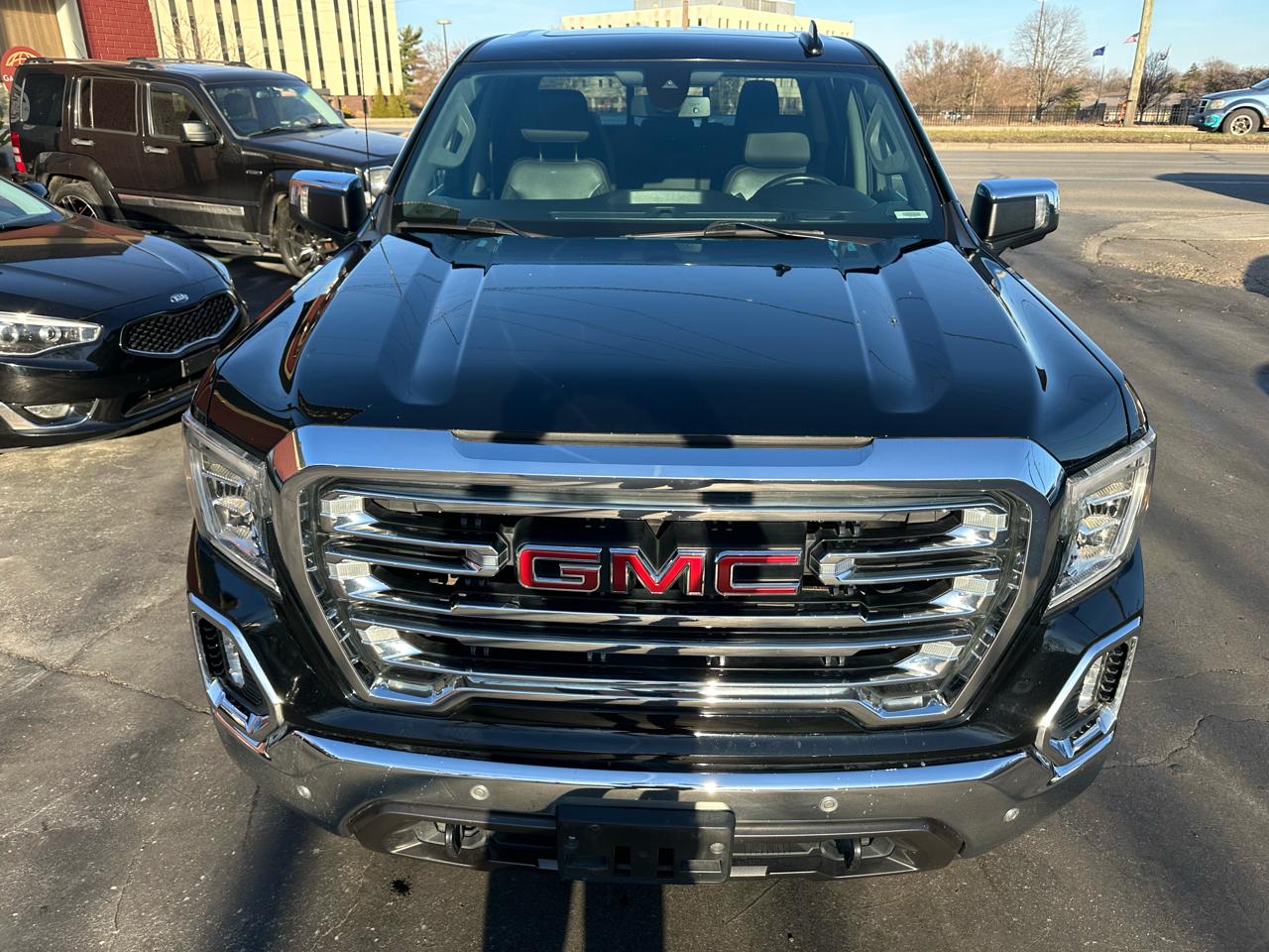 GMC Sierra 1500 SLT Crew Cab Long Box 4WD 2019