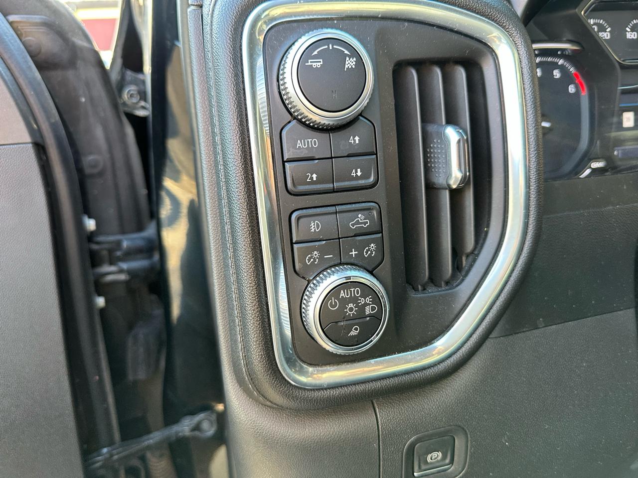 GMC Sierra 1500 SLT Crew Cab Long Box 4WD 2019