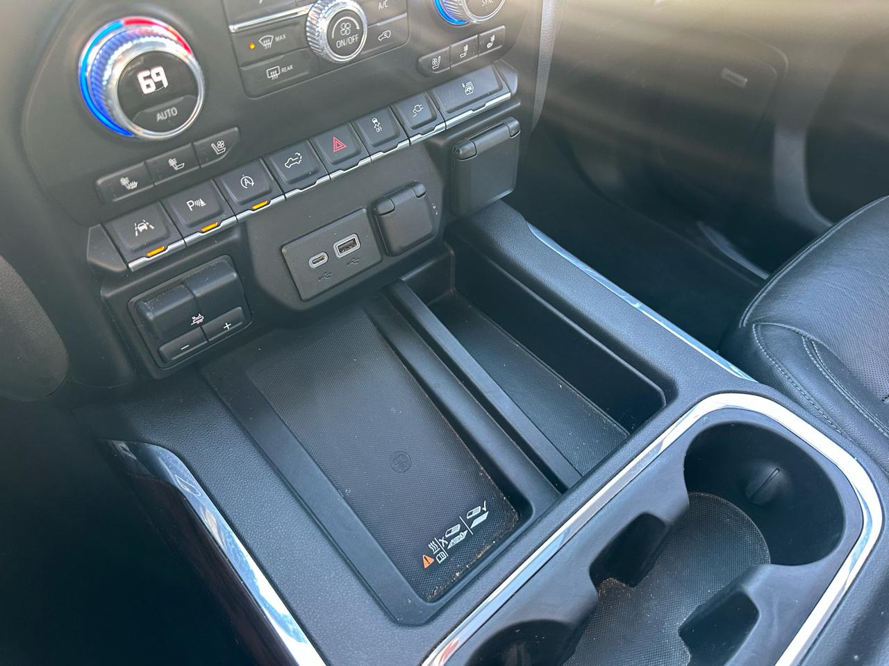 GMC Sierra 1500 SLT Crew Cab Long Box 4WD 2019