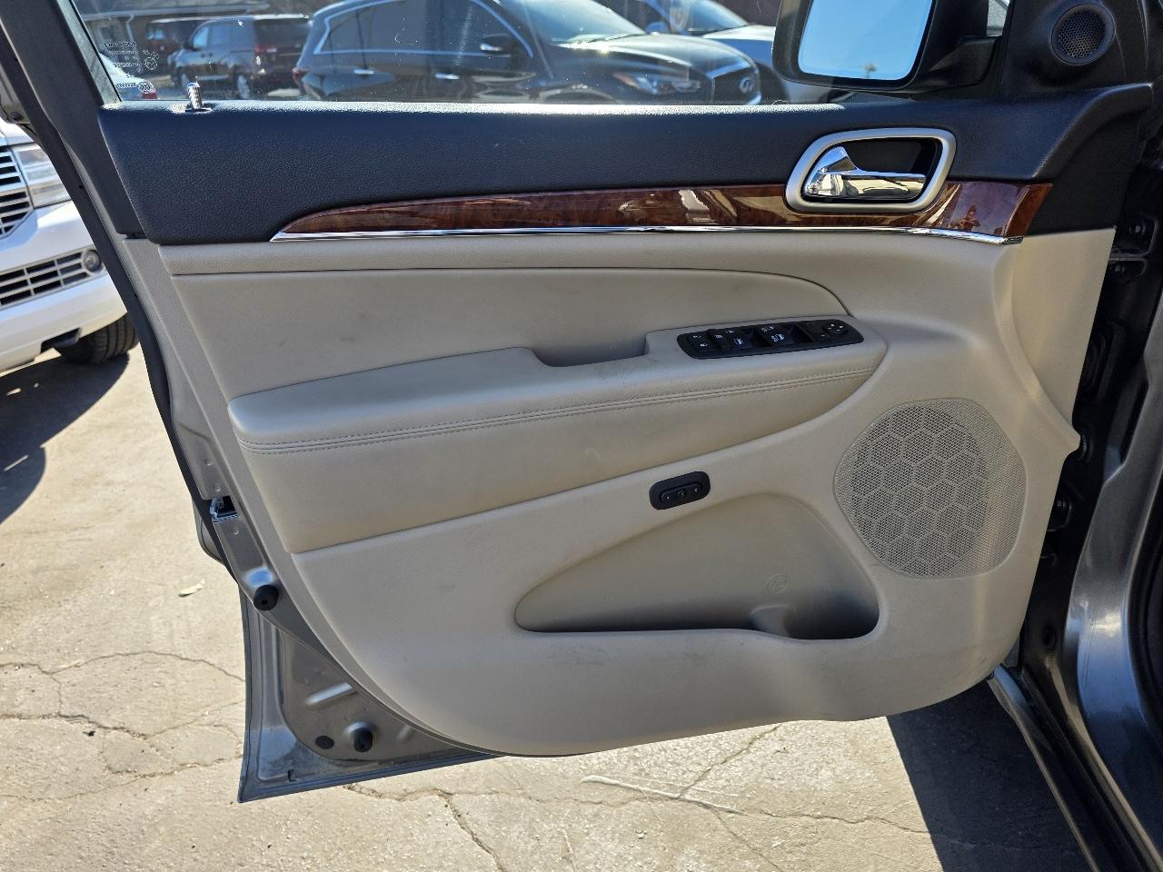 Jeep Grand Cherokee Limited 4WD 2013