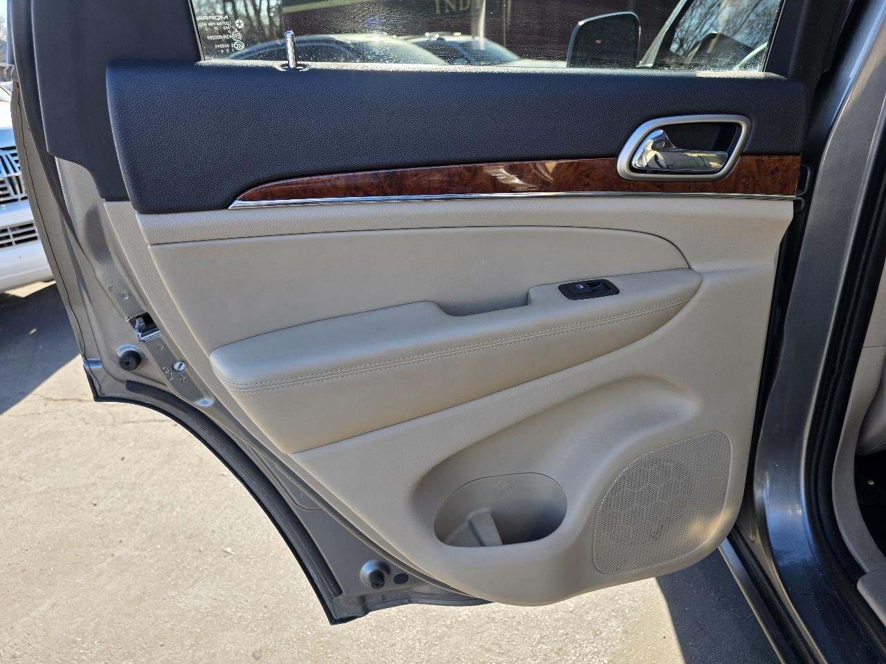 Jeep Grand Cherokee Limited 4WD 2013