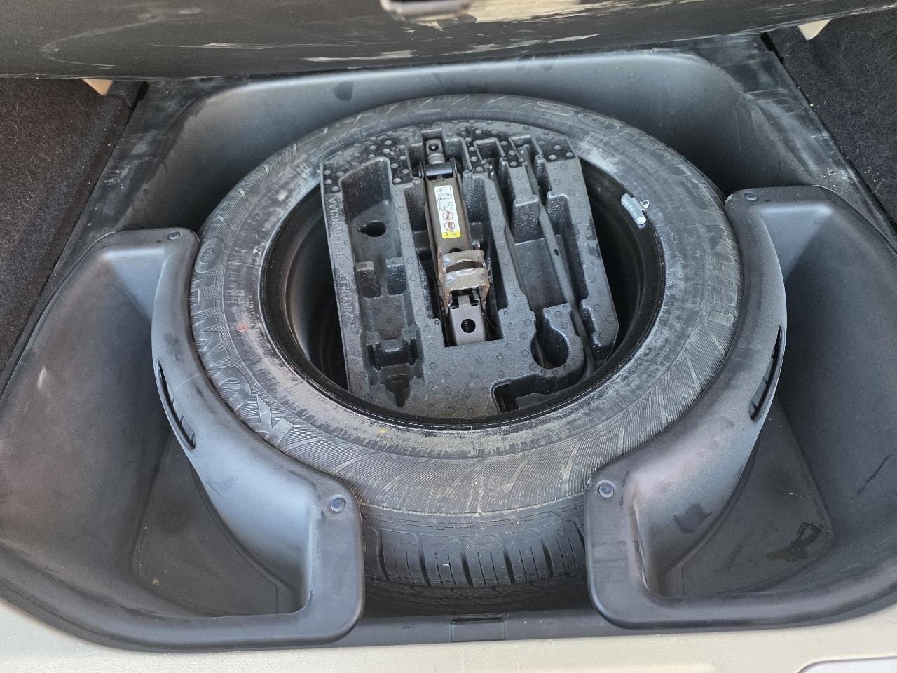 Jeep Grand Cherokee Limited 4WD 2013