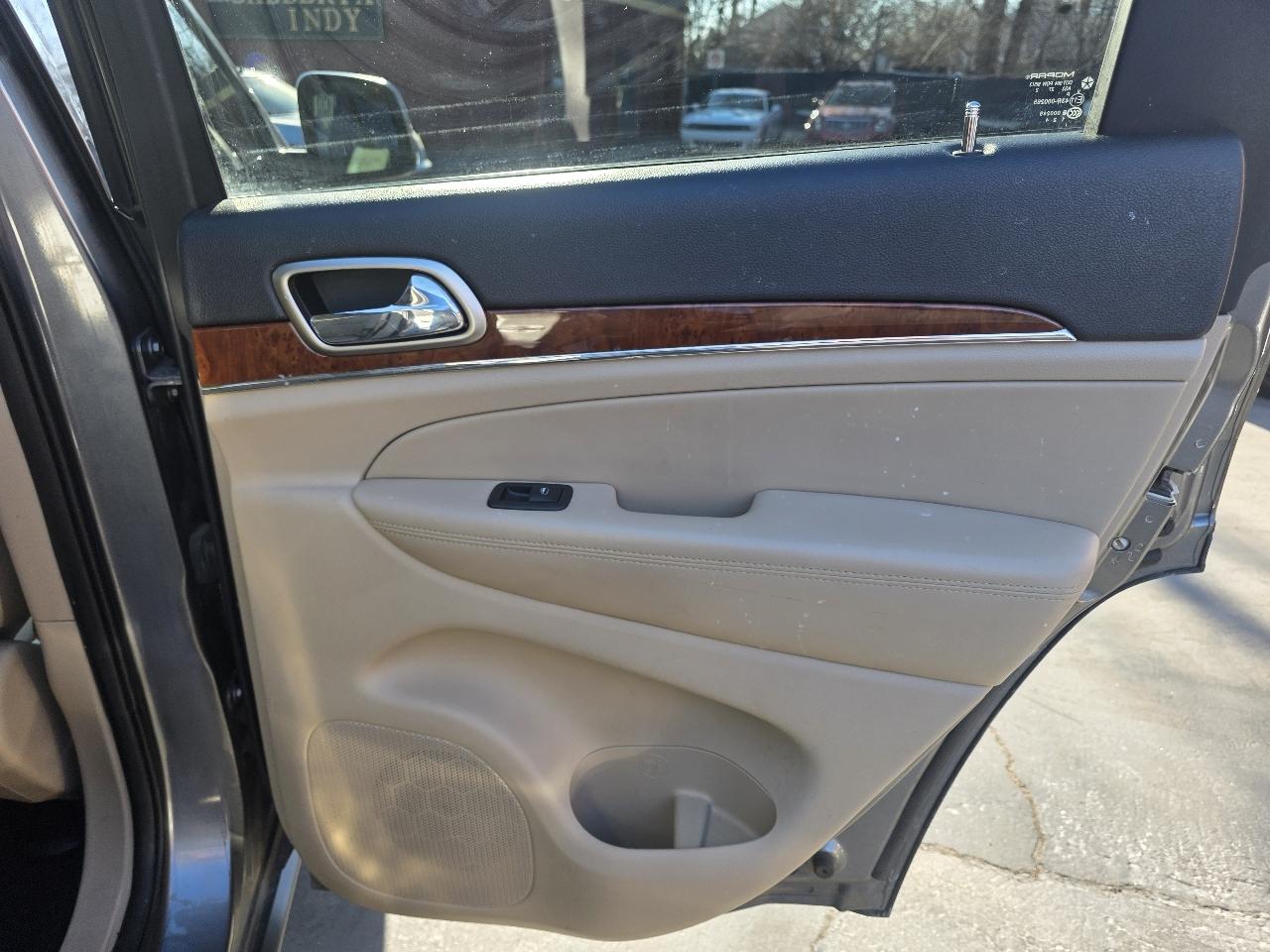 Jeep Grand Cherokee Limited 4WD 2013