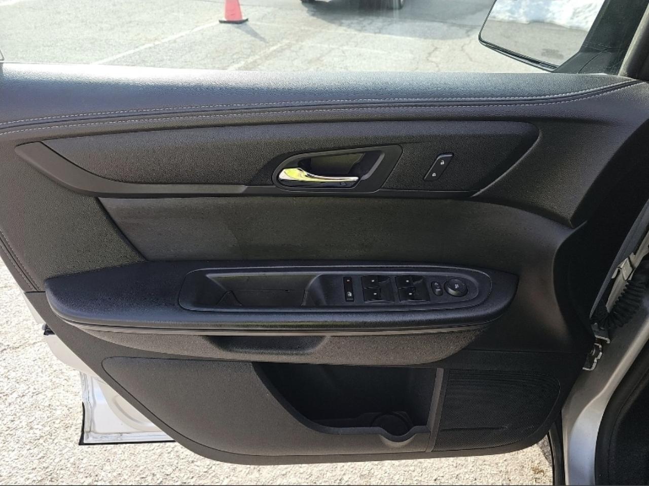 GMC Acadia SLE-2 FWD 2014