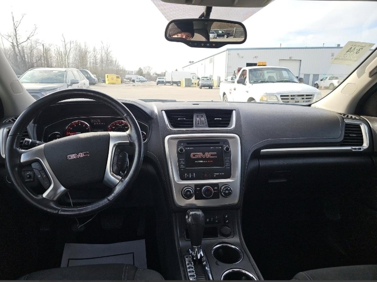 GMC Acadia SLE-2 FWD 2014