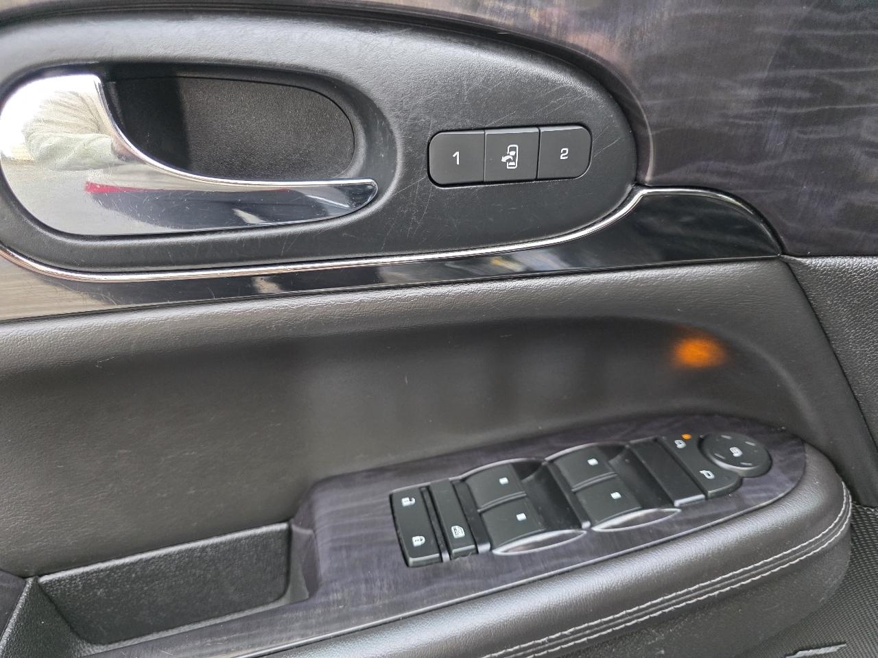 Buick Enclave Leather AWD 2015