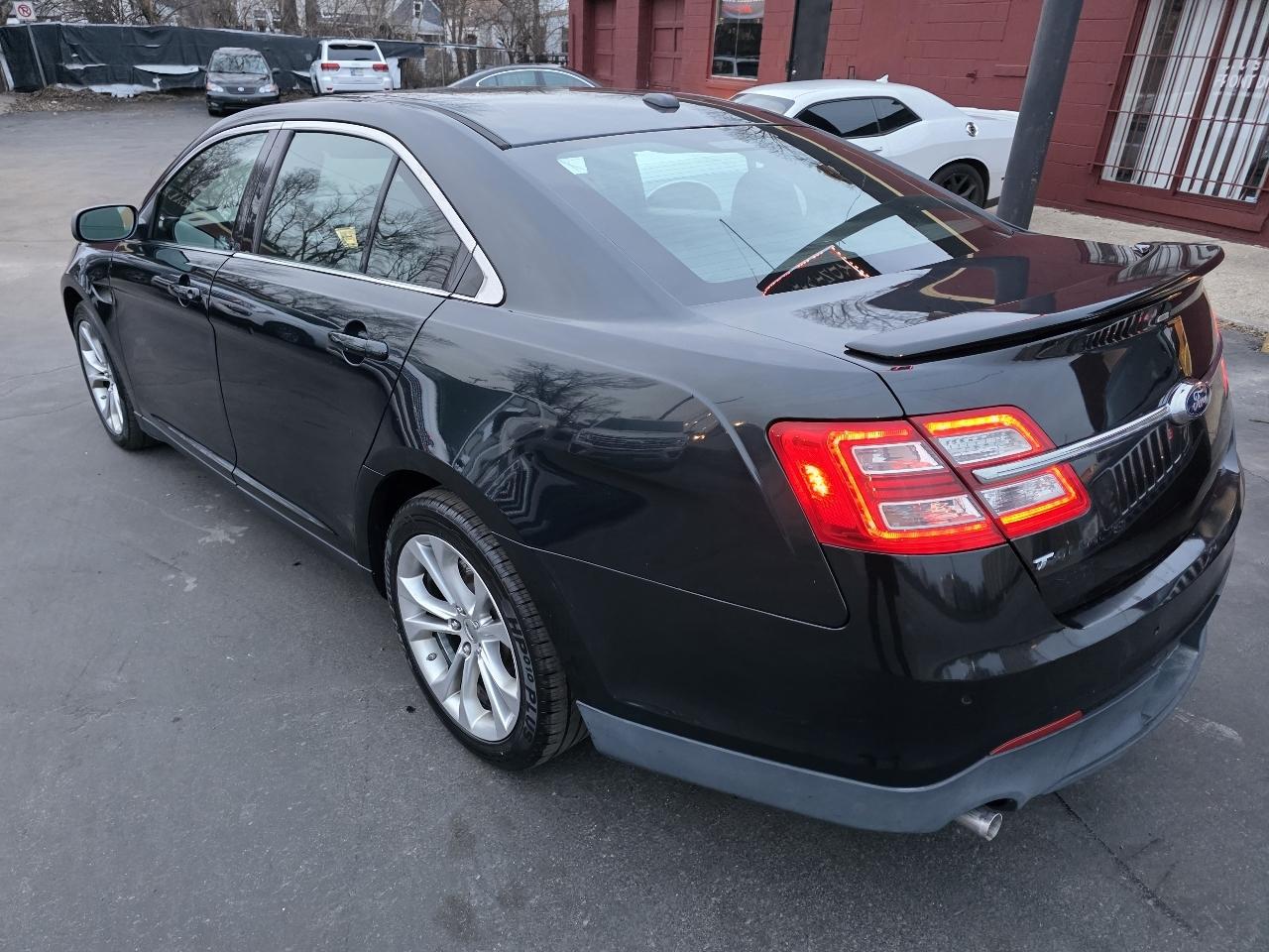 Ford Taurus SHO AWD 2014