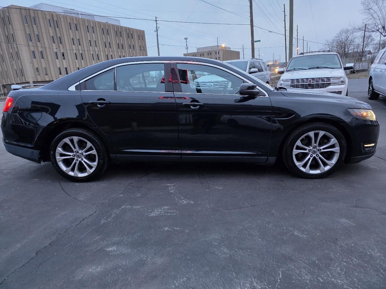 Ford Taurus SHO AWD 2014
