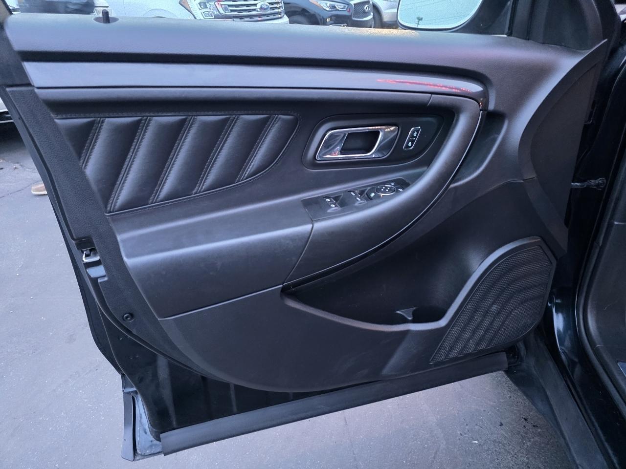 Ford Taurus SHO AWD 2014