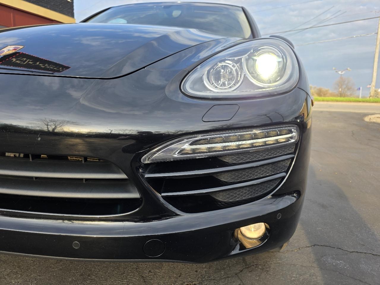 Porsche Cayenne Base 2013