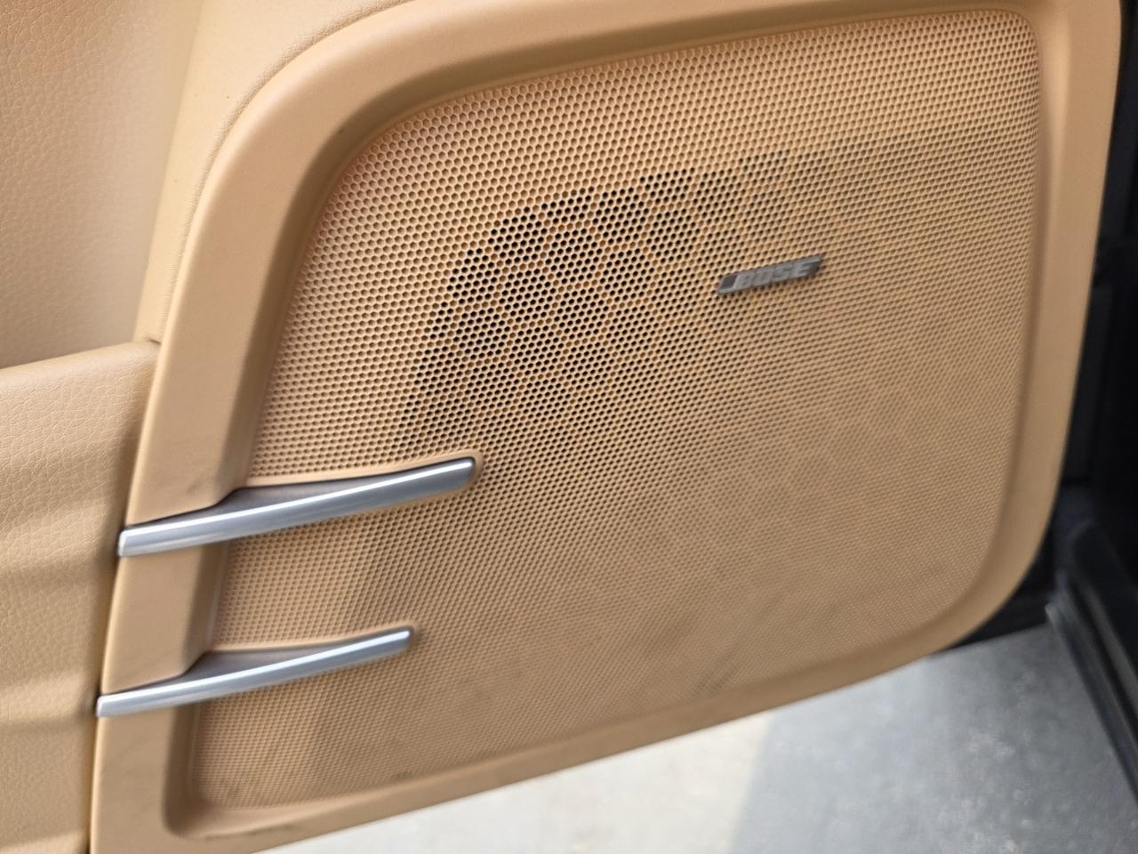 Porsche Cayenne Base 2013