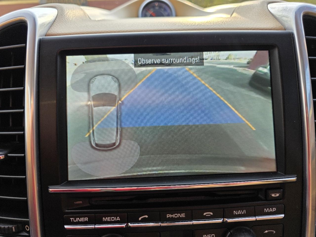 Porsche Cayenne Base 2013