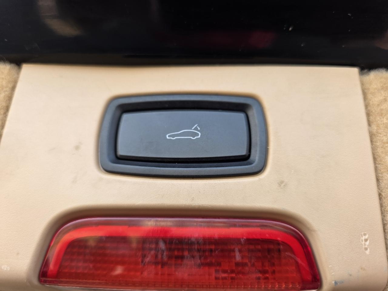 Porsche Cayenne Base 2013