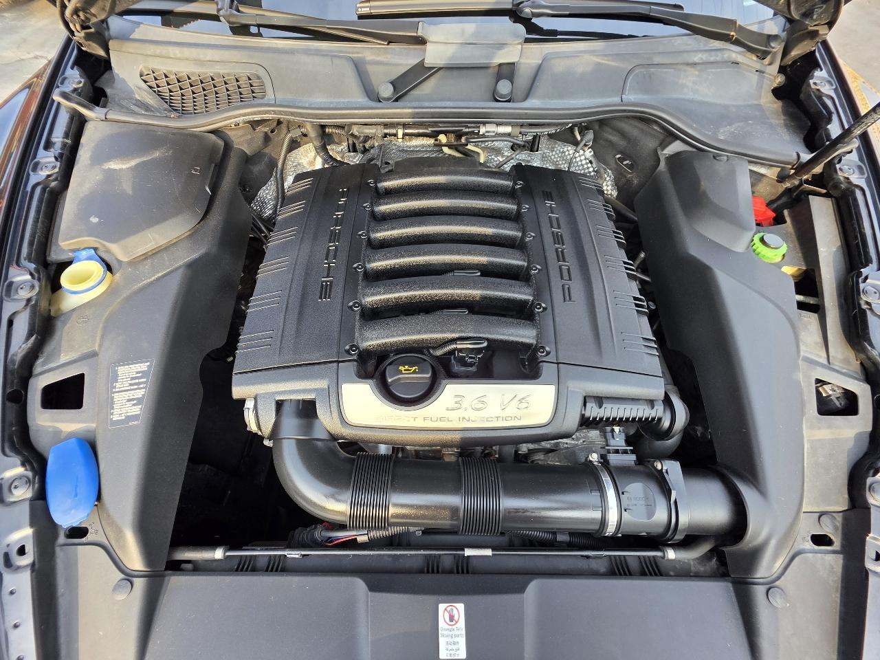 Porsche Cayenne Base 2013