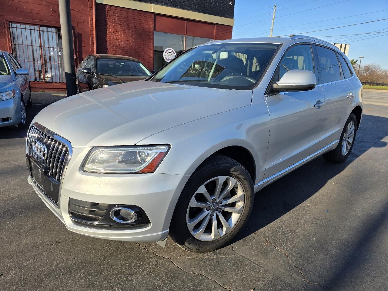 2013 Audi Q5 quattro 4dr 2.0T Premium Plus