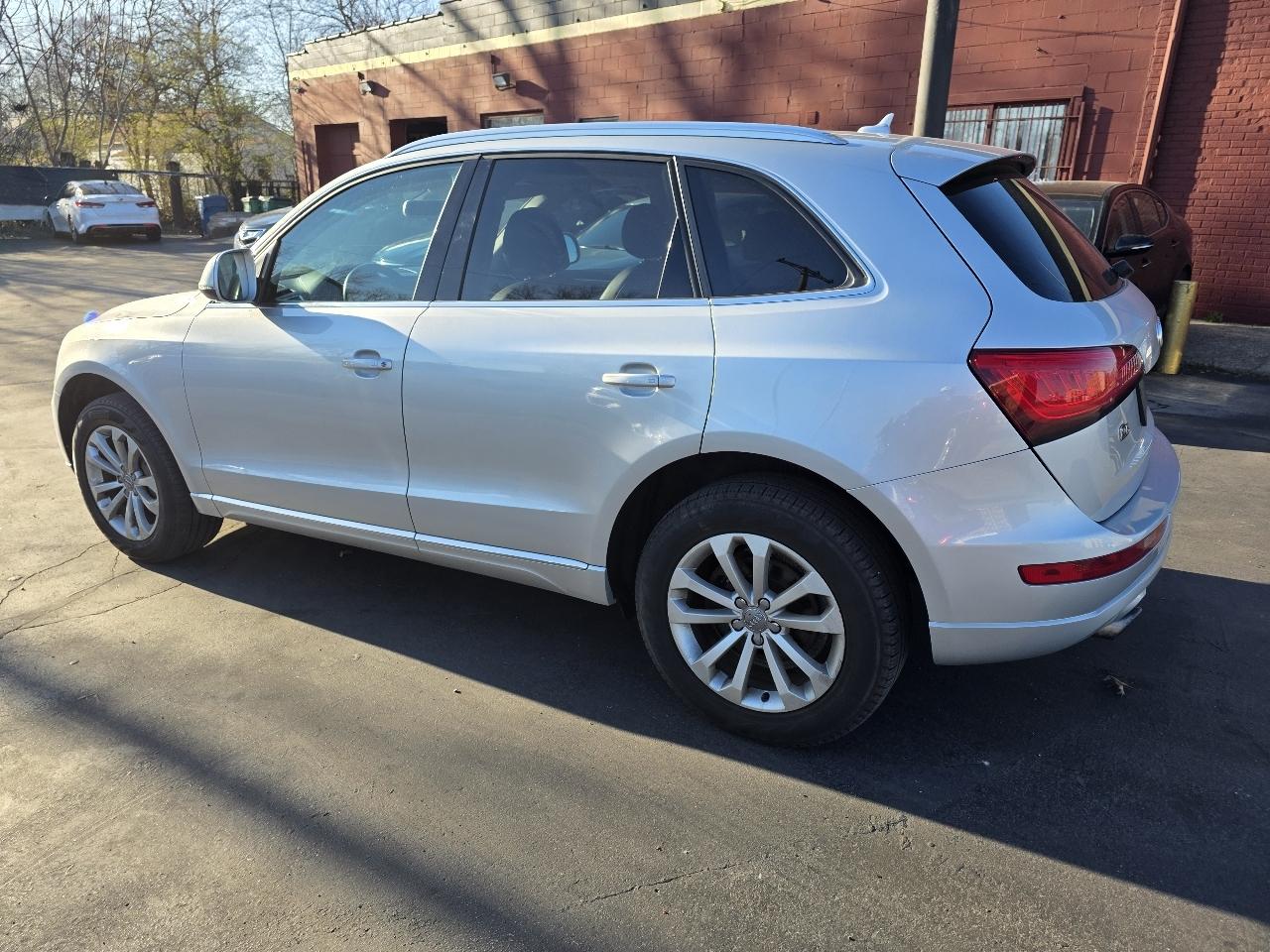 Audi Q5 quattro 4dr 2.0T Premium Plus 2013
