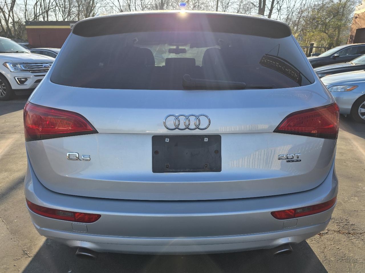 Audi Q5 quattro 4dr 2.0T Premium Plus 2013
