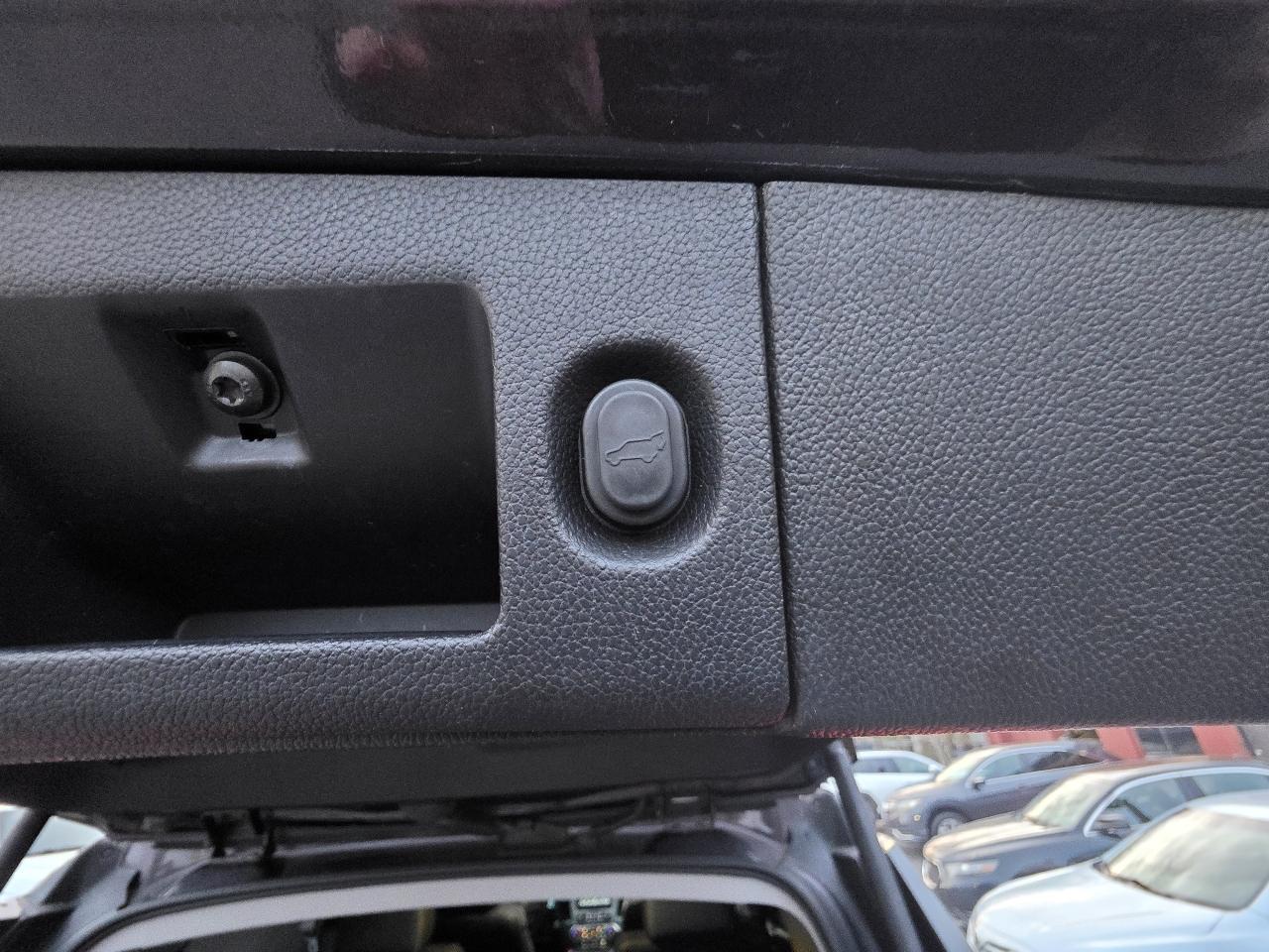 Chevrolet Tahoe LTZ 4WD 2016