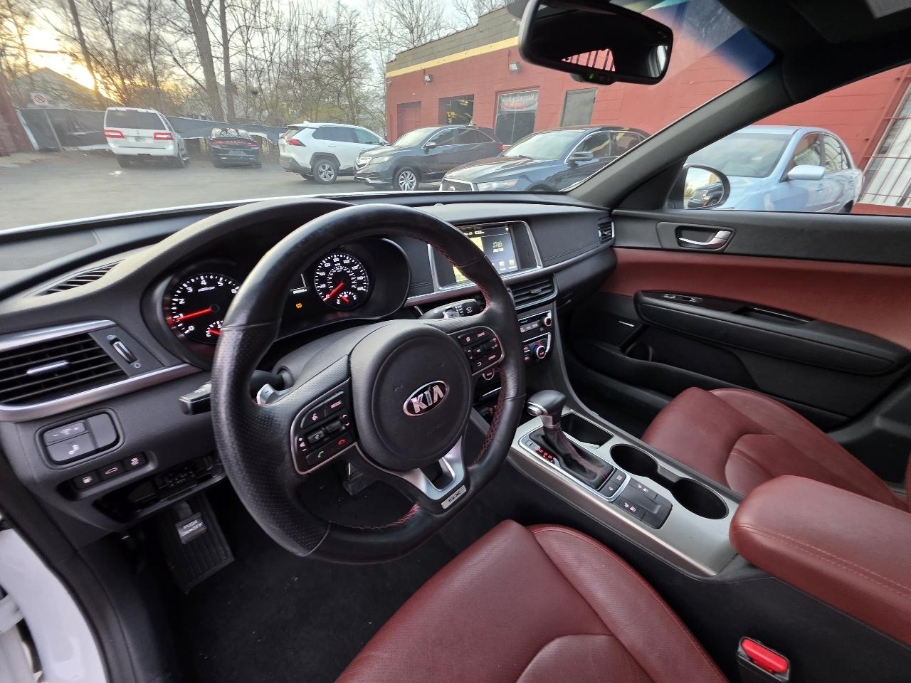 Kia Optima SX Turbo 2016