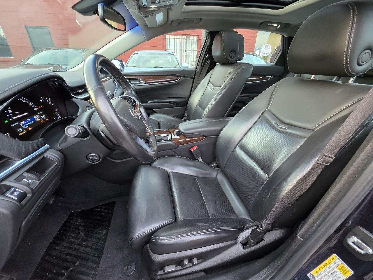 Cadillac XTS Luxury 2013