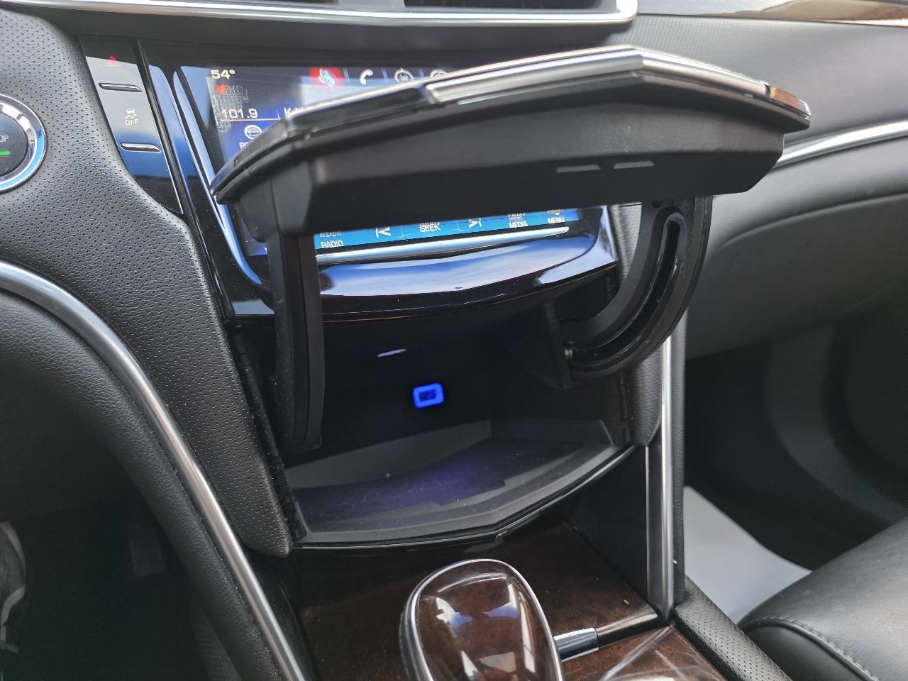 Cadillac XTS Luxury 2013