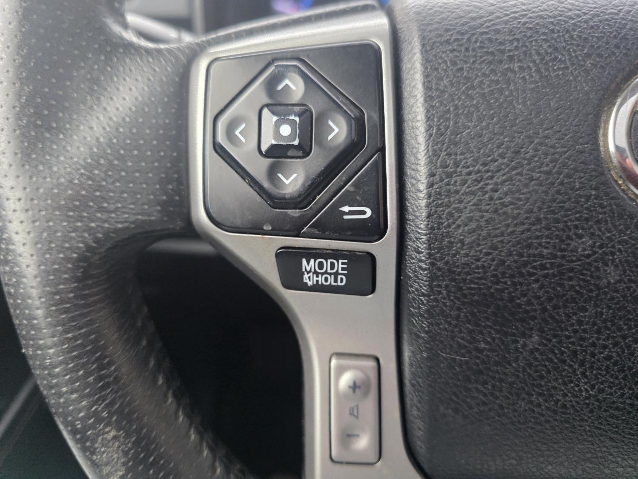 Toyota 4Runner SR5 4WD 2014