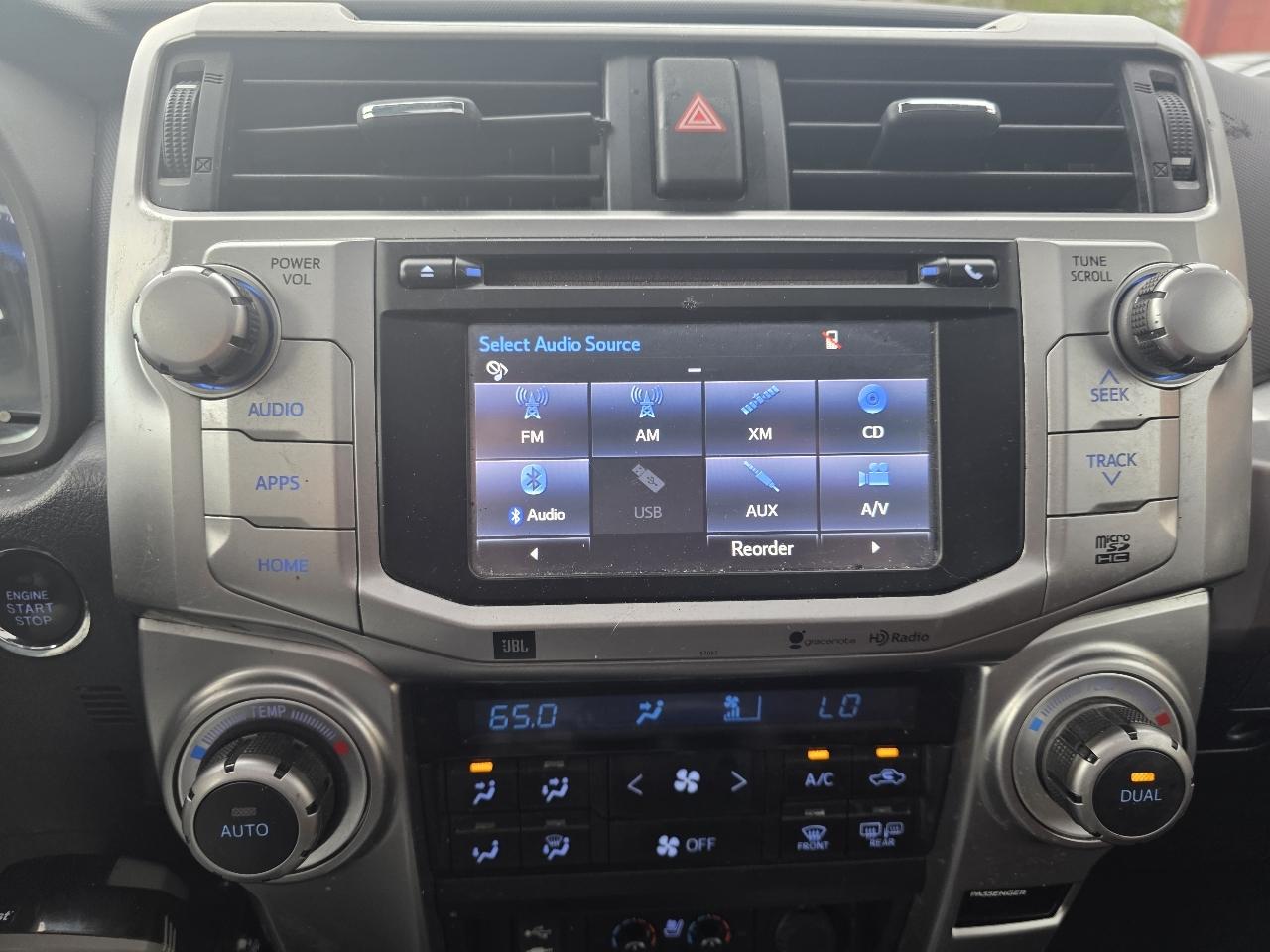 Toyota 4Runner SR5 4WD 2014