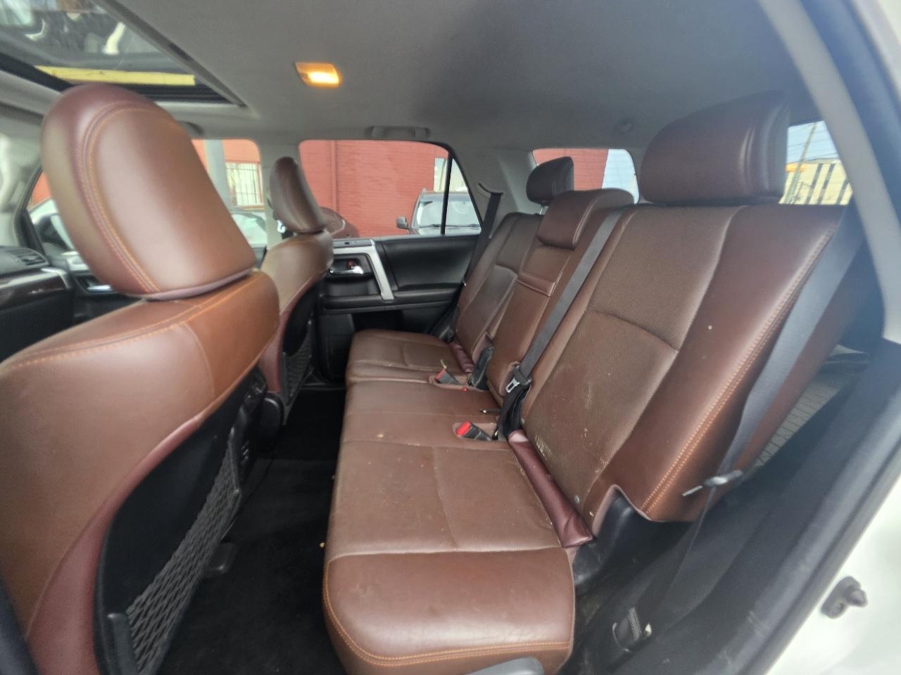 Toyota 4Runner SR5 4WD 2014