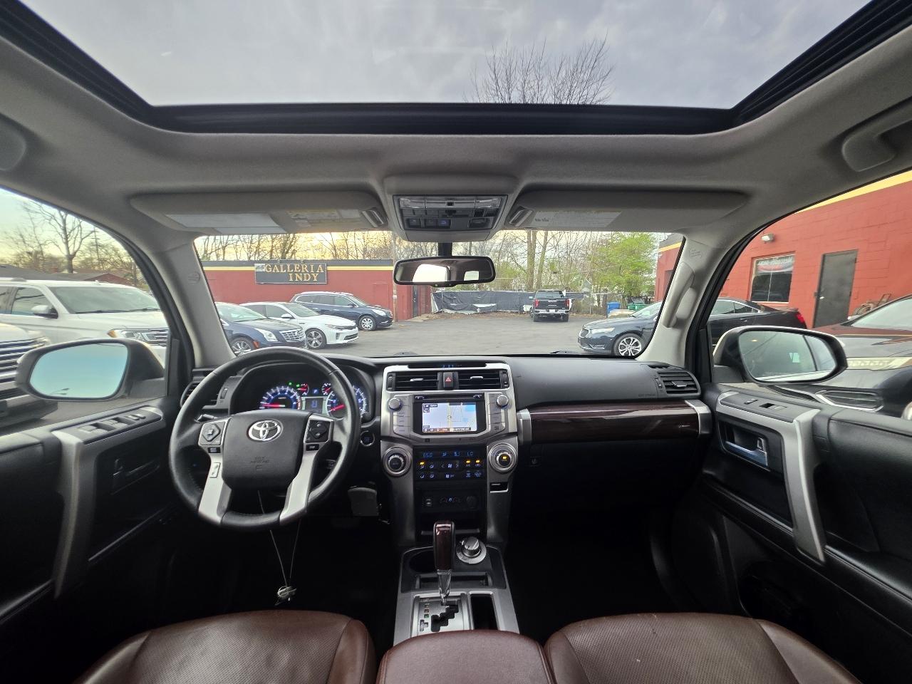 Toyota 4Runner SR5 4WD 2014