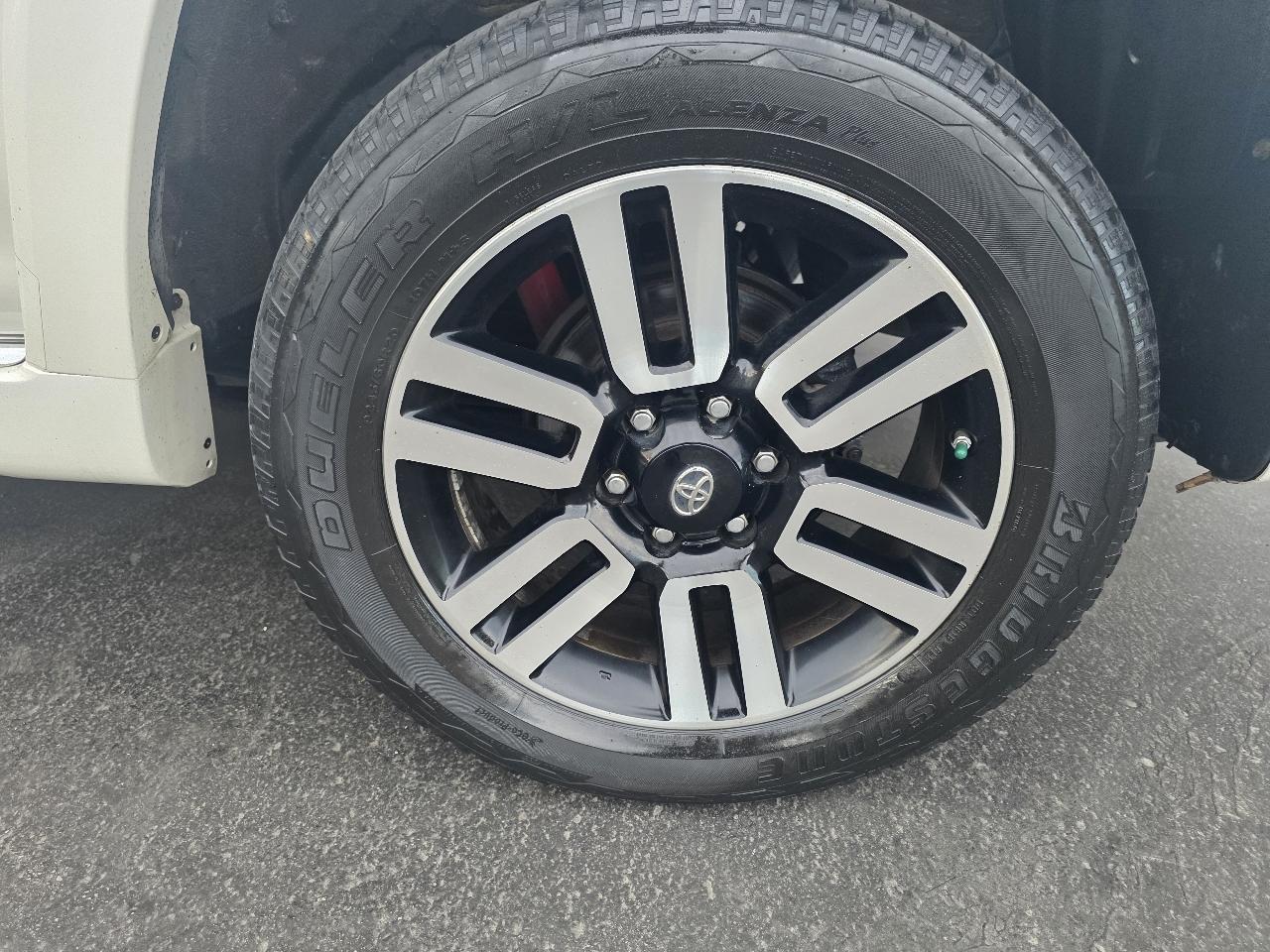 Toyota 4Runner SR5 4WD 2014