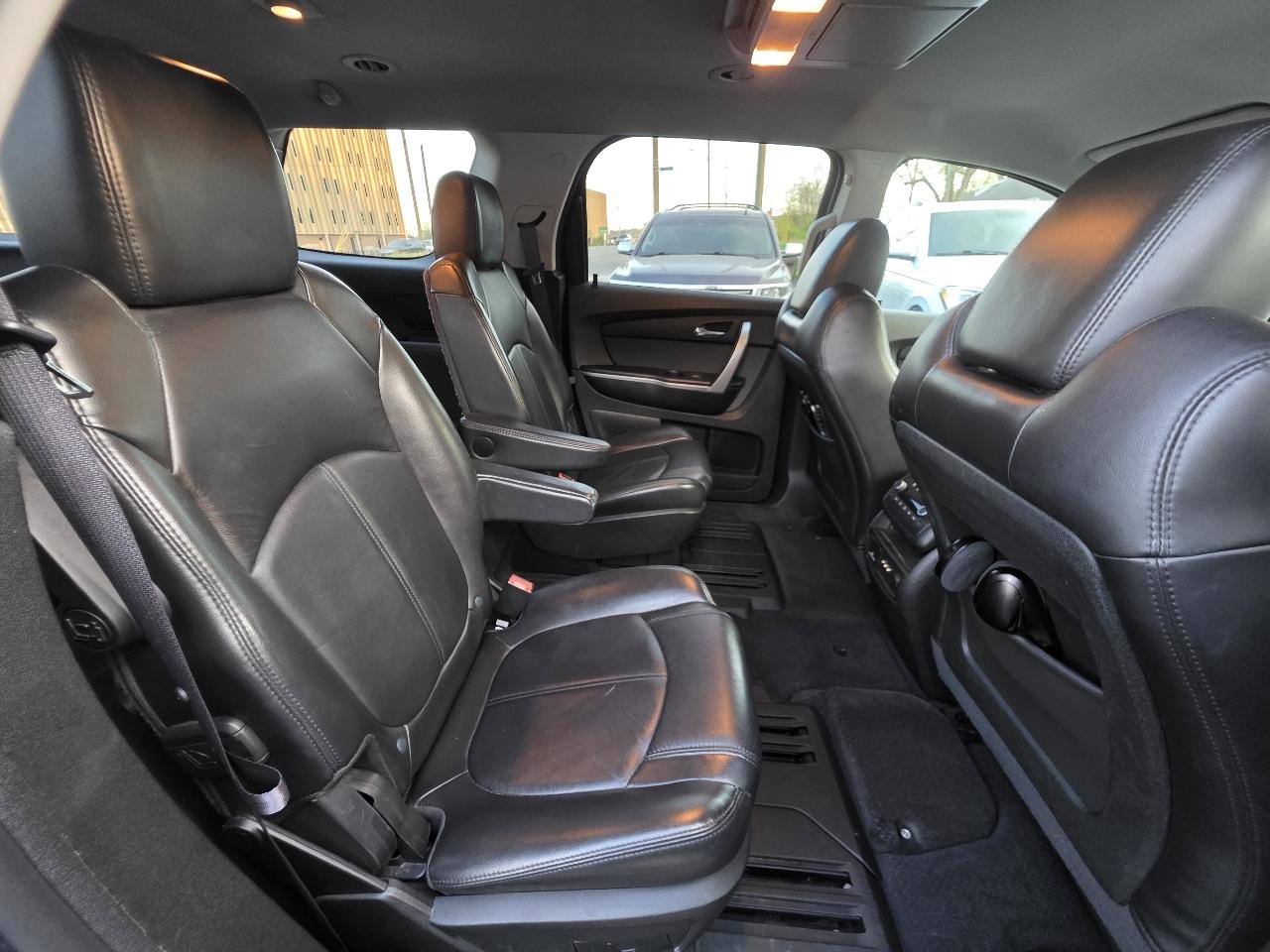 GMC Acadia SLT-1 FWD 2012