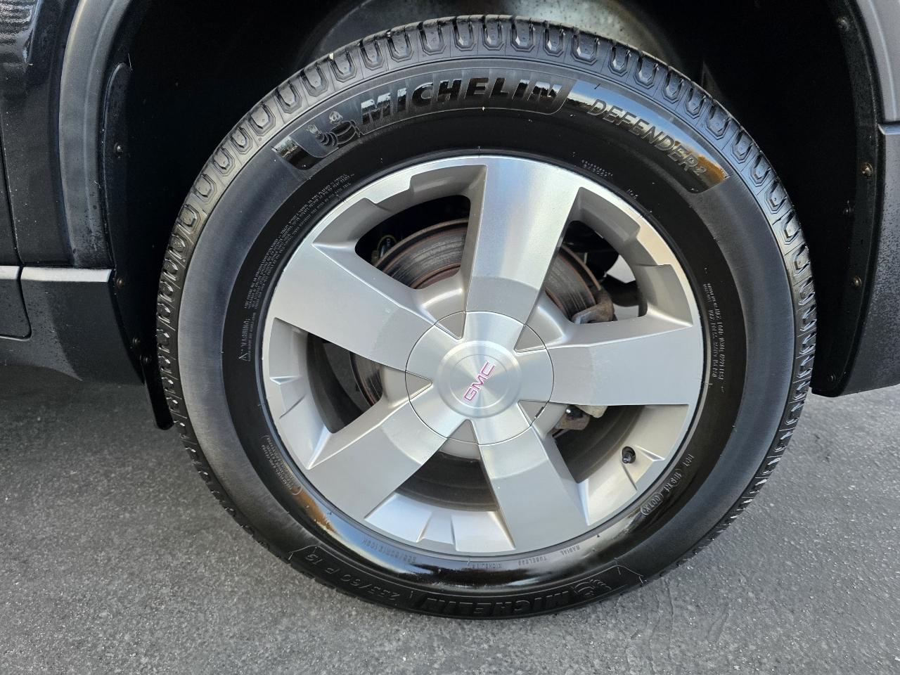 GMC Acadia SLT-1 FWD 2012