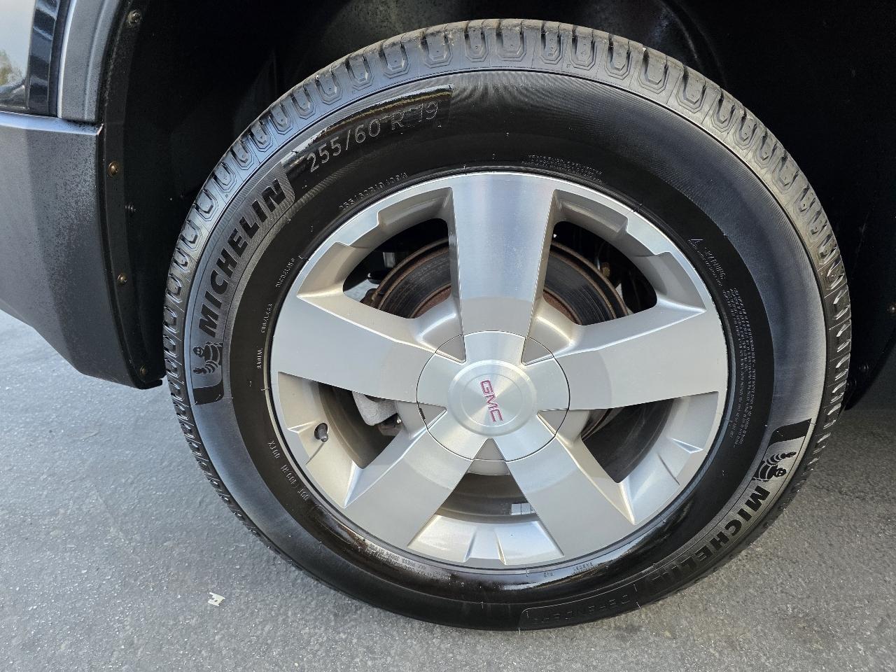 GMC Acadia SLT-1 FWD 2012