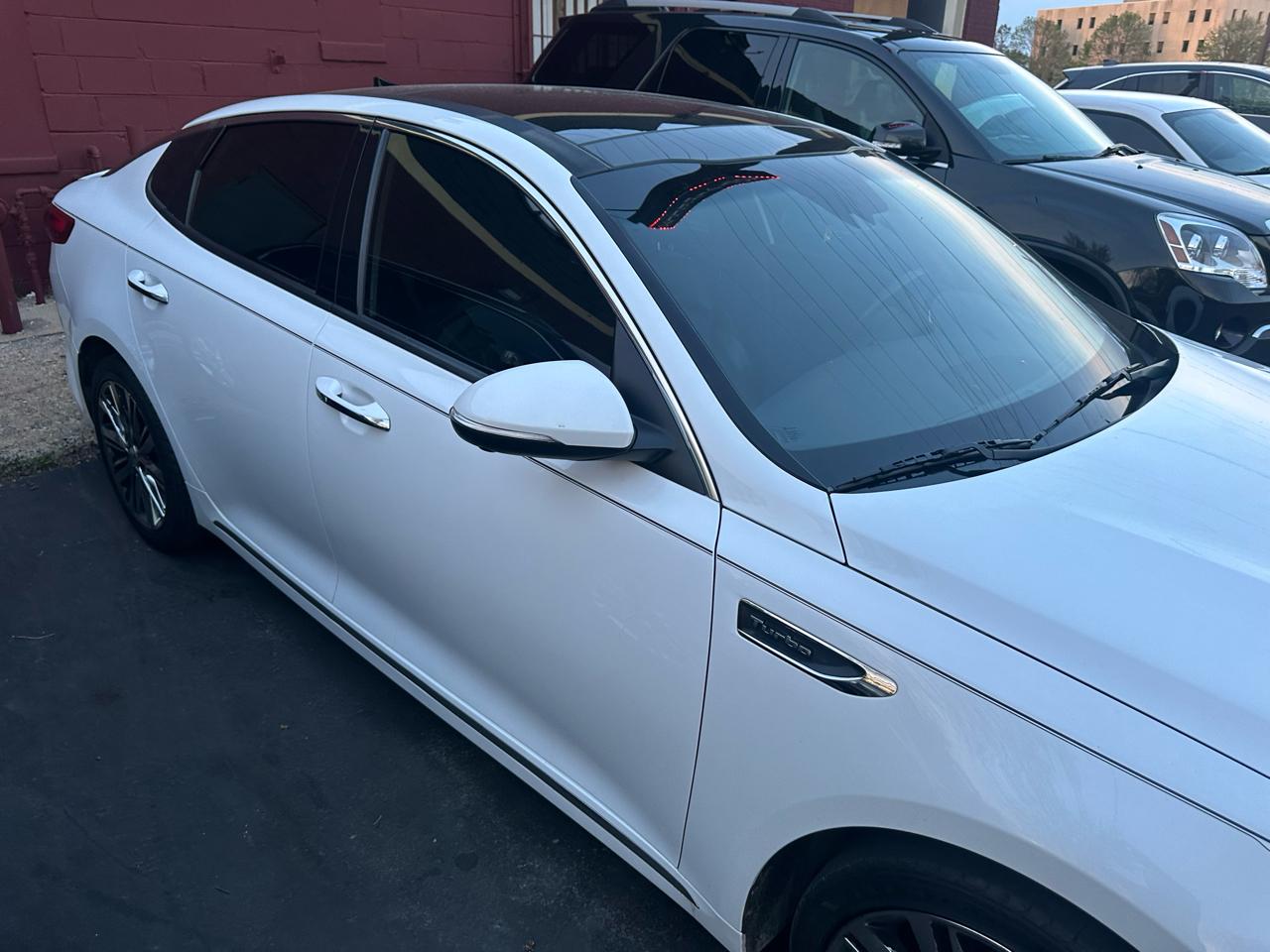 Kia Optima SXL Turbo 2017