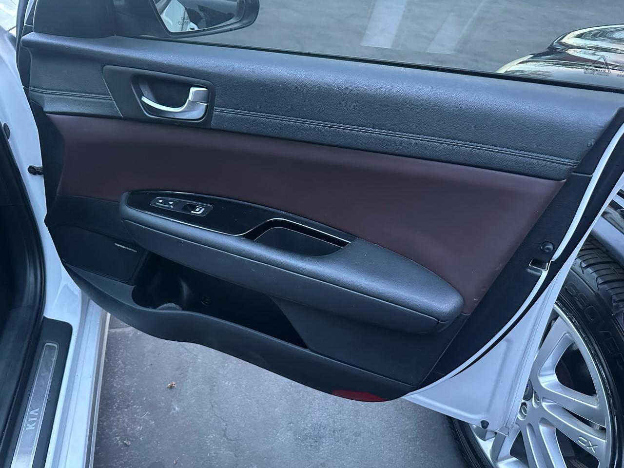 Kia Optima SXL Turbo 2017