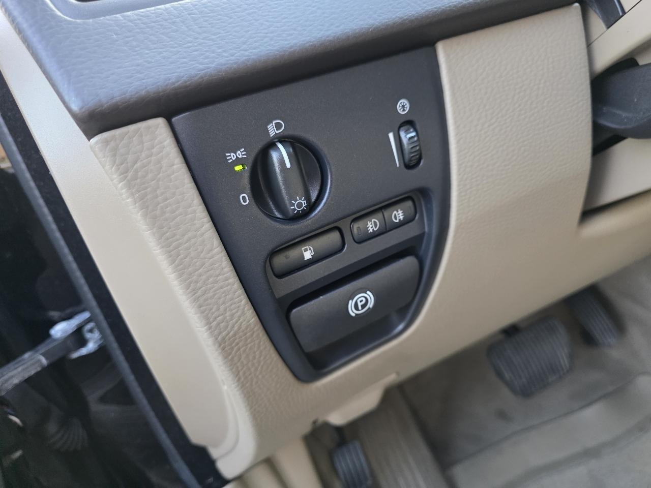 Volvo XC90 3.2 AWD 2011