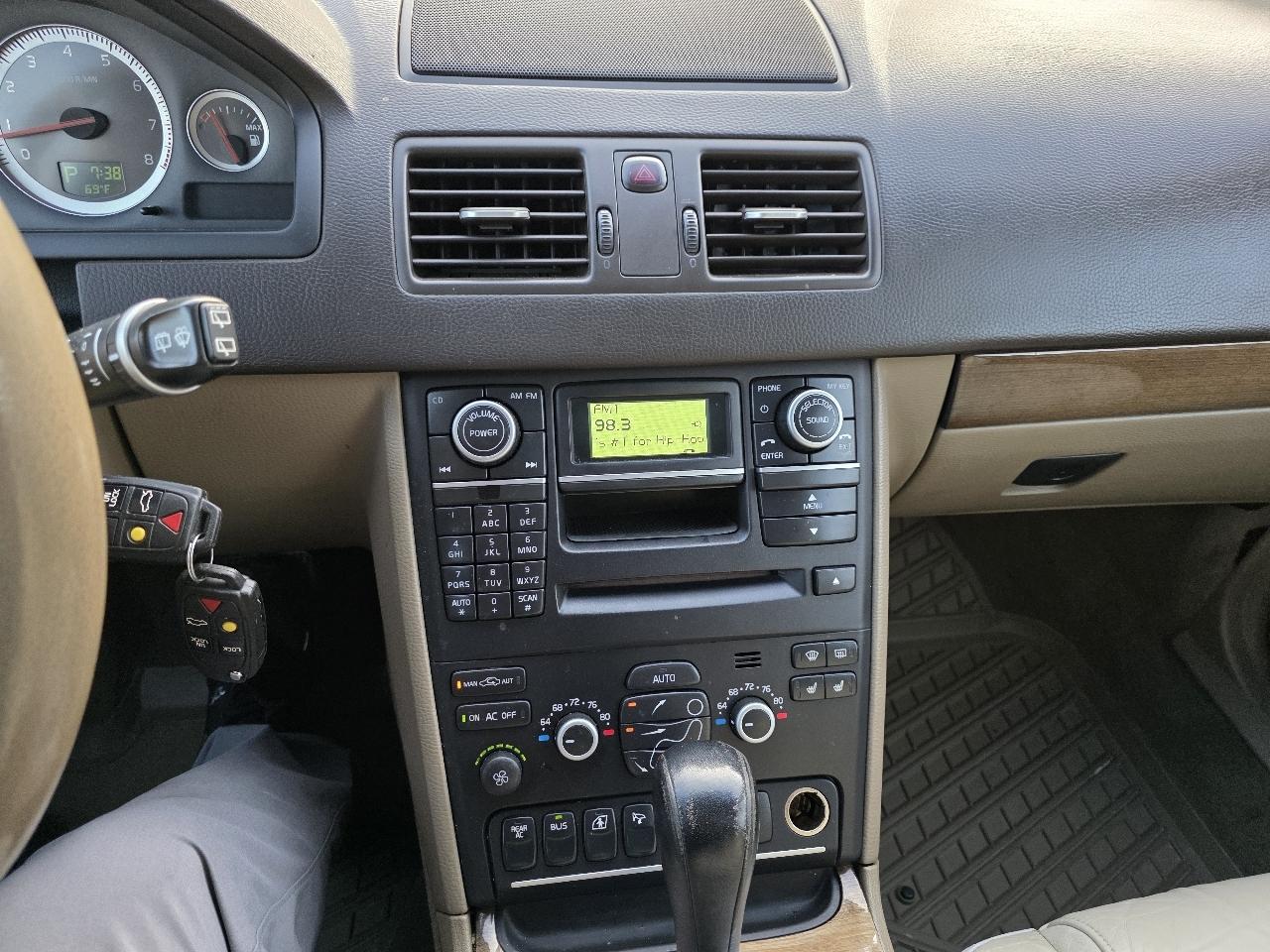 Volvo XC90 3.2 AWD 2011