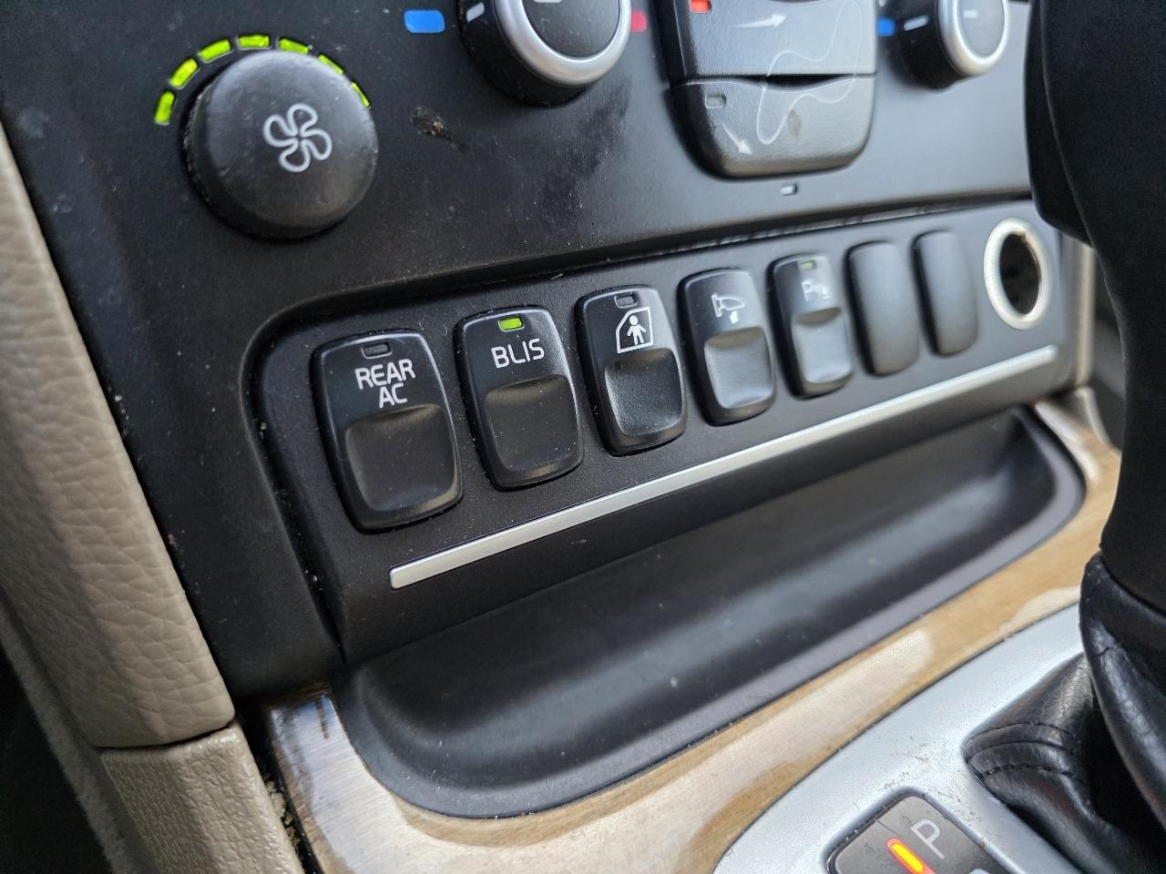 Volvo XC90 3.2 AWD 2011