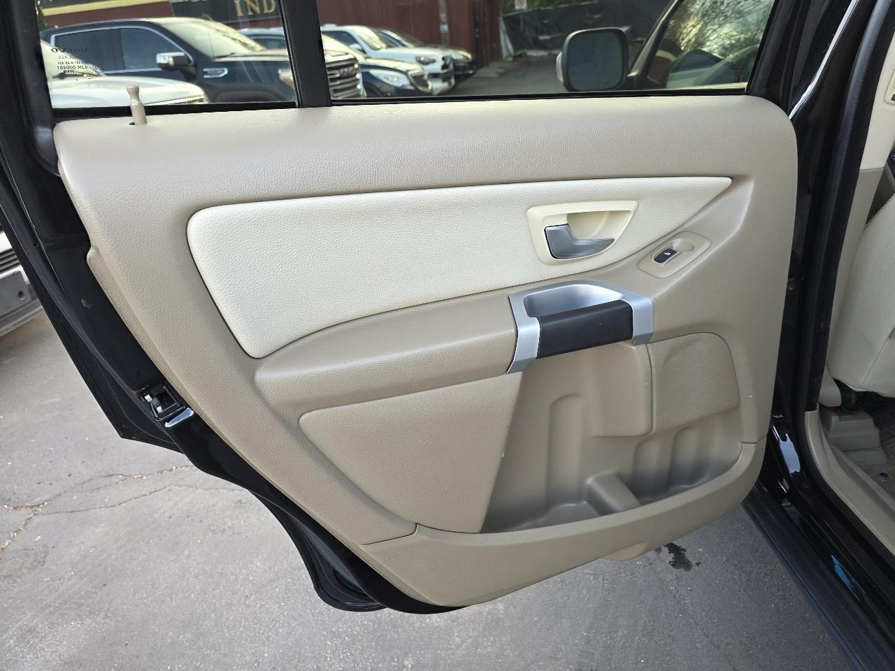 Volvo XC90 3.2 AWD 2011