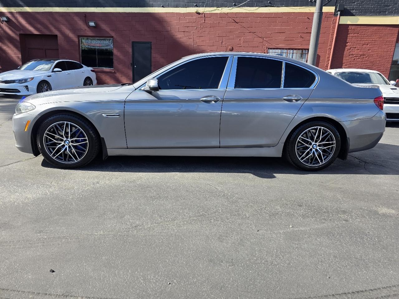 BMW 5-Series 535i xDrive 2016