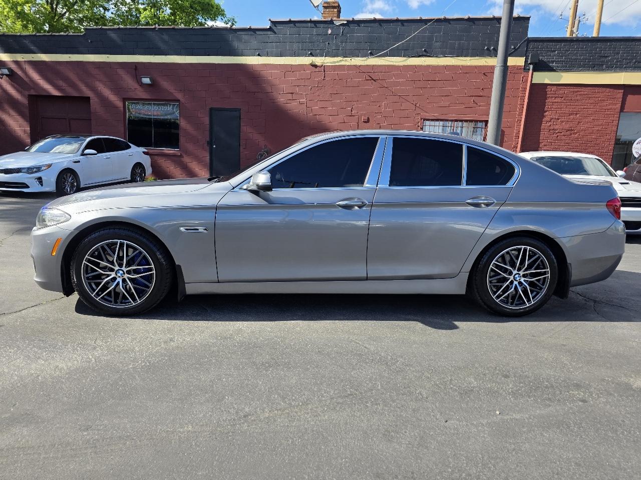 BMW 5-Series 535i xDrive 2016