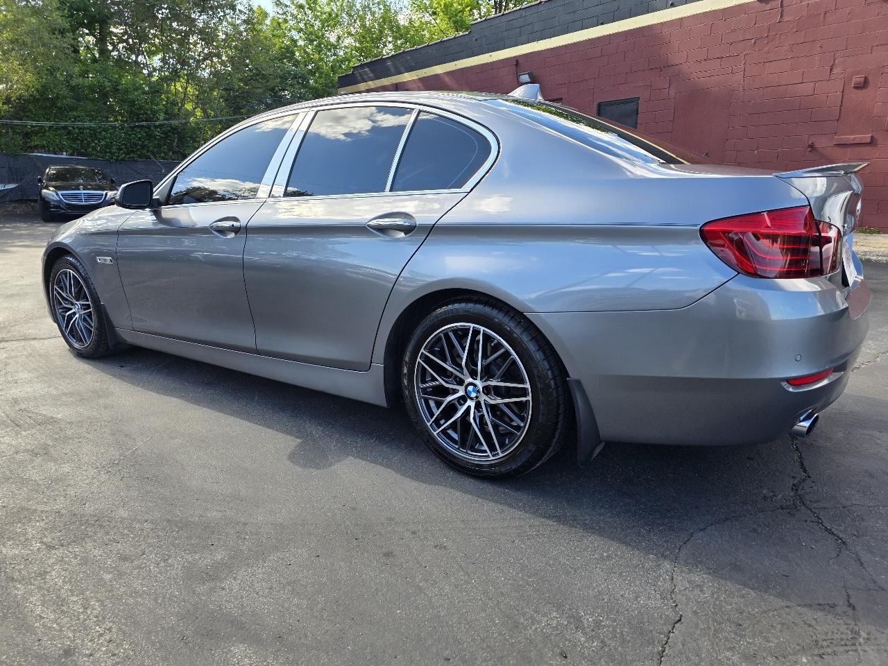 BMW 5-Series 535i xDrive 2016