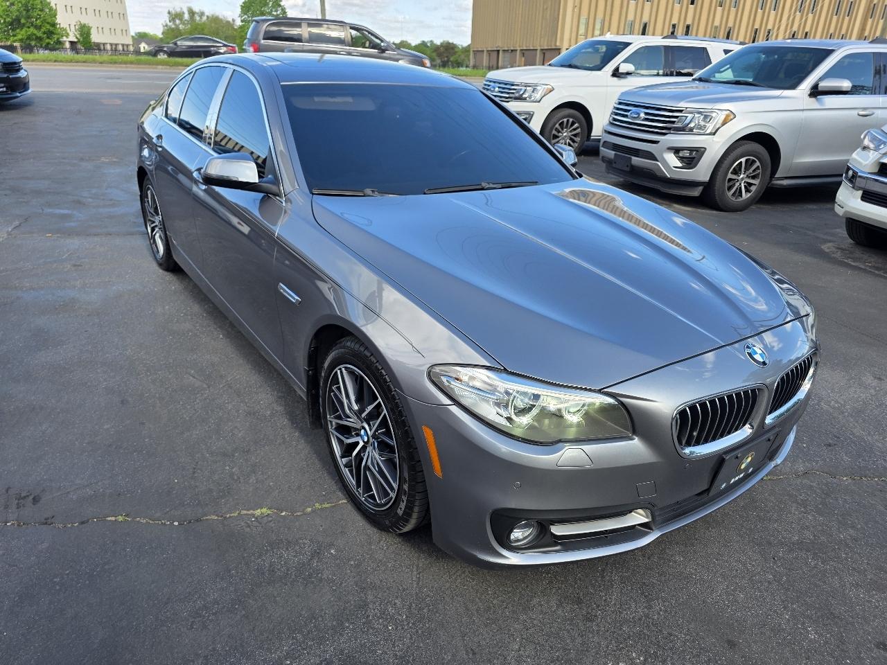 BMW 5-Series 535i xDrive 2016